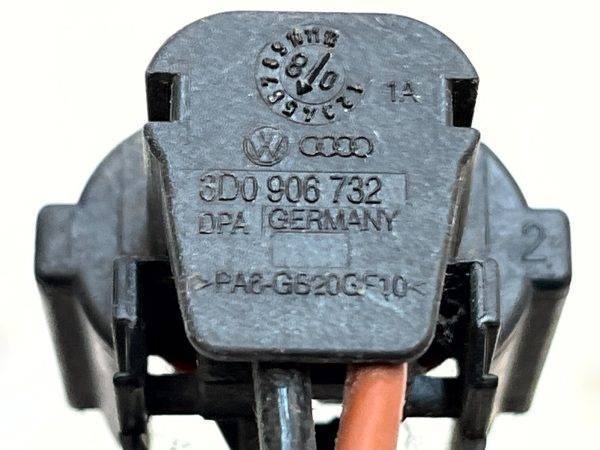 Audi Seat Skoda VW Fog Light Wiring Harness Plug Connector 3D0941165A Genuine 178420490541 9