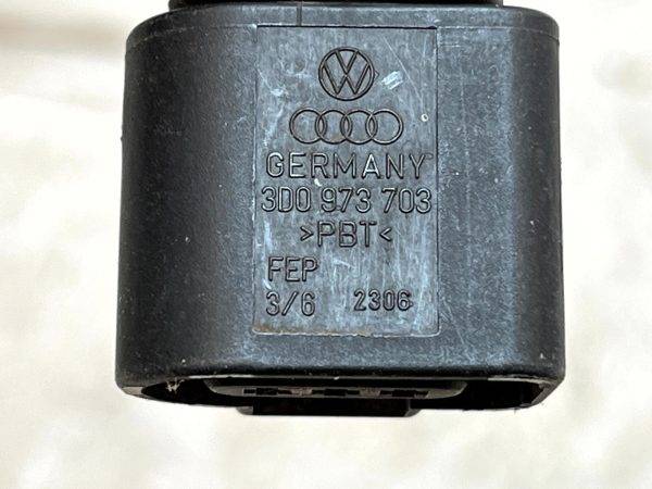 Audi Seat VW Oil Level Sensor Wiring Harness Plug Connector 3D0973703 Genuine 178420307381 7