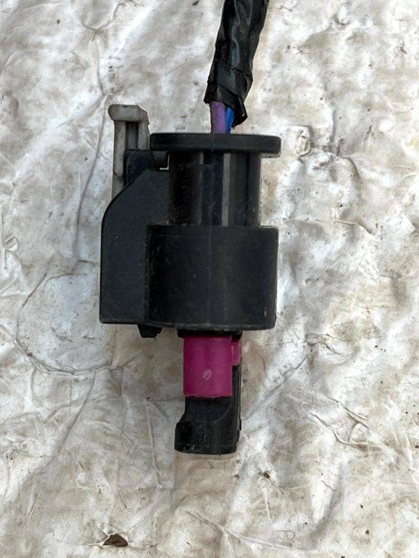 Audi VW Mercedes 3 Pin PDC Sensor Wiring Loom Plug Connector 1-1718644-1 Genuine 4 Audi VW Mercedes 3 Pin PDC Sensor Wiring Loom Plug Connector 1 1718644 1 Genuine 178436714881 5