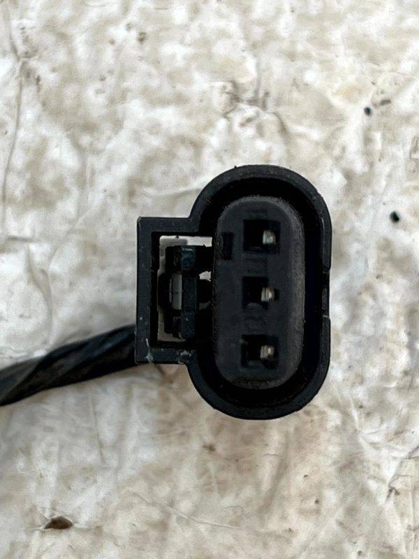 Audi VW Mercedes 3 Pin PDC Sensor Wiring Loom Plug Connector 1-1718644-1 Genuine 6 Audi VW Mercedes 3 Pin PDC Sensor Wiring Loom Plug Connector 1 1718644 1 Genuine 178436714881 7