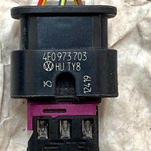 Audi VW Skoda Seat PDC Parking Sensor Loom Plug Connector 4F0973703 Genuine - Image 9