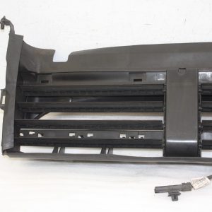 BMW 1 Series F20 F21 LCI Air Shutter Grill Genuine *DAMAGED* - Image 18
