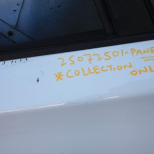 BMW 1 Series F20 Rear Right Side Door Genuine *DAMAGED* - Image 5