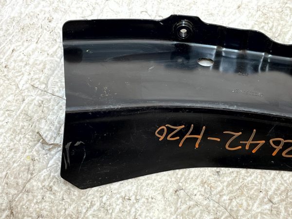BMW 3 G20 Front Right Side Quarter Panel Bracket 7466036 Genuine 178450249621 7