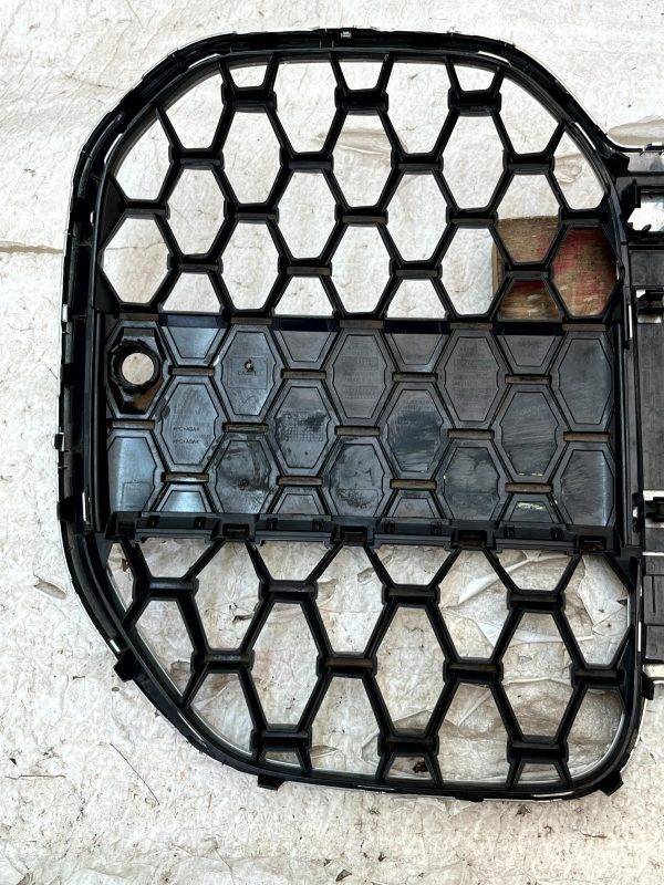 BMW 4 Series G22 Front Bumper Upper Radiator Grille 2020 ON 511319297610 Genuine 178535988711 8
