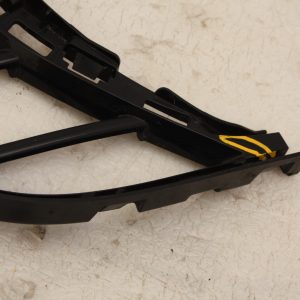 BMW 4 Series G26 M Sport Gran Coupe Front Right Grill 51118081682 *DAMAGED* - Image 4