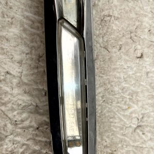 BMW 5 Series F10 Front Right Wing Turn Signal Indicator 10-13 01038702 Genuine - Image 4