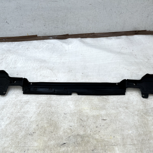 BMW 5 Series G30 G31 Front Lower Radiator Support Air Duct 2017-2020 51747383846 - Image 8