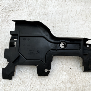 BMW 5 Series G30 G31 Front Lower Radiator Support Air Duct 2017-2020 51747383846 - Image 9