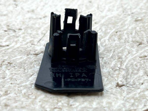 Bentley Bentayga Front Right Side Outer Sensor Bracket 36A807164A Genuine 5 Bentley Bentayga Front Right Side Outer Sensor Bracket 36A807164A Genuine 178525054721 6
