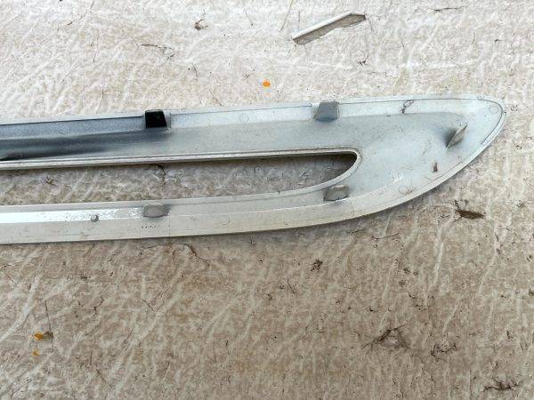 Bentley Continental Supersports Left Bonnet Air Inlet Trim 3W8807959C Genuine 11 Bentley Continental Supersports Left Bonnet Air Inlet Trim 3W8807959C Genuine 178234198691 12