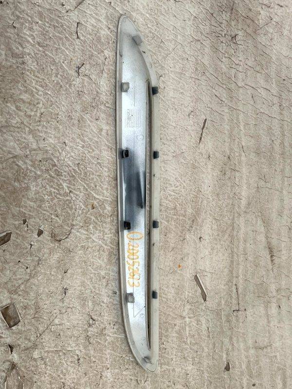 Bentley Continental Supersports Left Bonnet Air Inlet Trim 3W8807959C Genuine 4 Bentley Continental Supersports Left Bonnet Air Inlet Trim 3W8807959C Genuine 178234198691 5