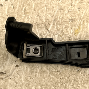 Citroen C3 Mk3 Rear Right Side Bumper Bracket 2016 TO 2024 9813132280 Genuine - Image 8