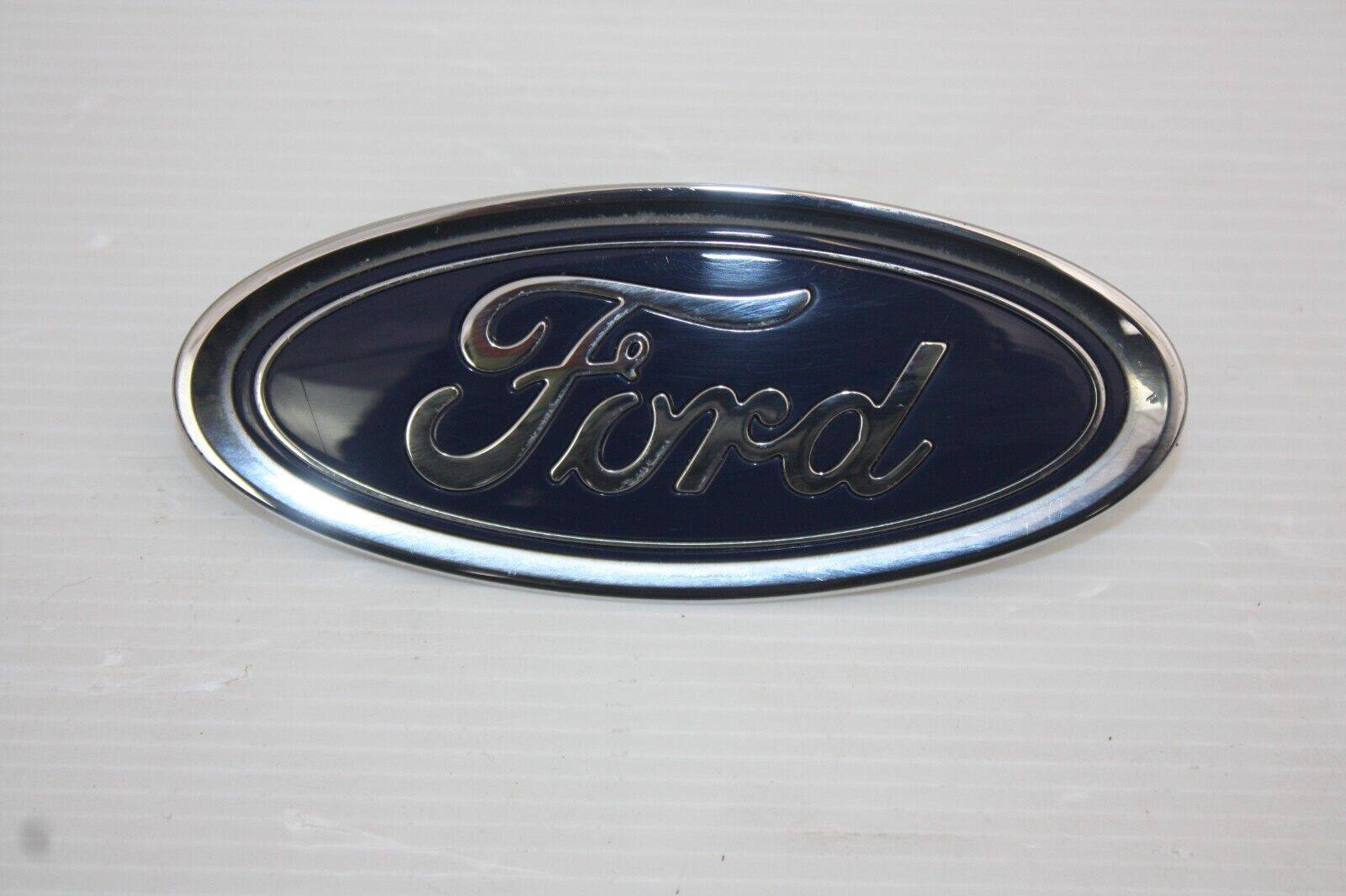 Ford-Fiesta-Front-Bumper-Badge-C1BB-8B262-AA-Genuine-175507544741