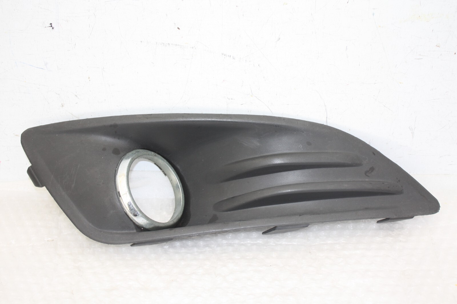 Ford Fiesta Front Bumper Right 2013 TO 2017 Grill C1BB-15A222-C Genuine