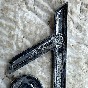 Ford Fiesta Mk7 Front Bumper Grill Emblem Badge CM51-42528-BA Genuine - Image 6