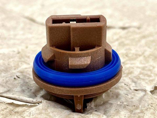 Ford Kuga MK2 Front Parking Light Bulb Socket GV4A 13411 BA Genuine 178558530901 5