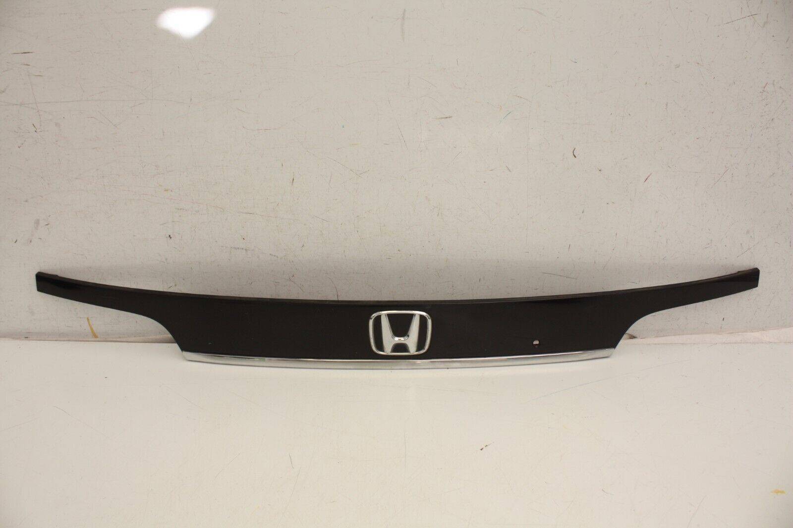 Honda CR V Tailgate Trunk Lid Lock Lid Trim 540410010 Genuine 176621514691