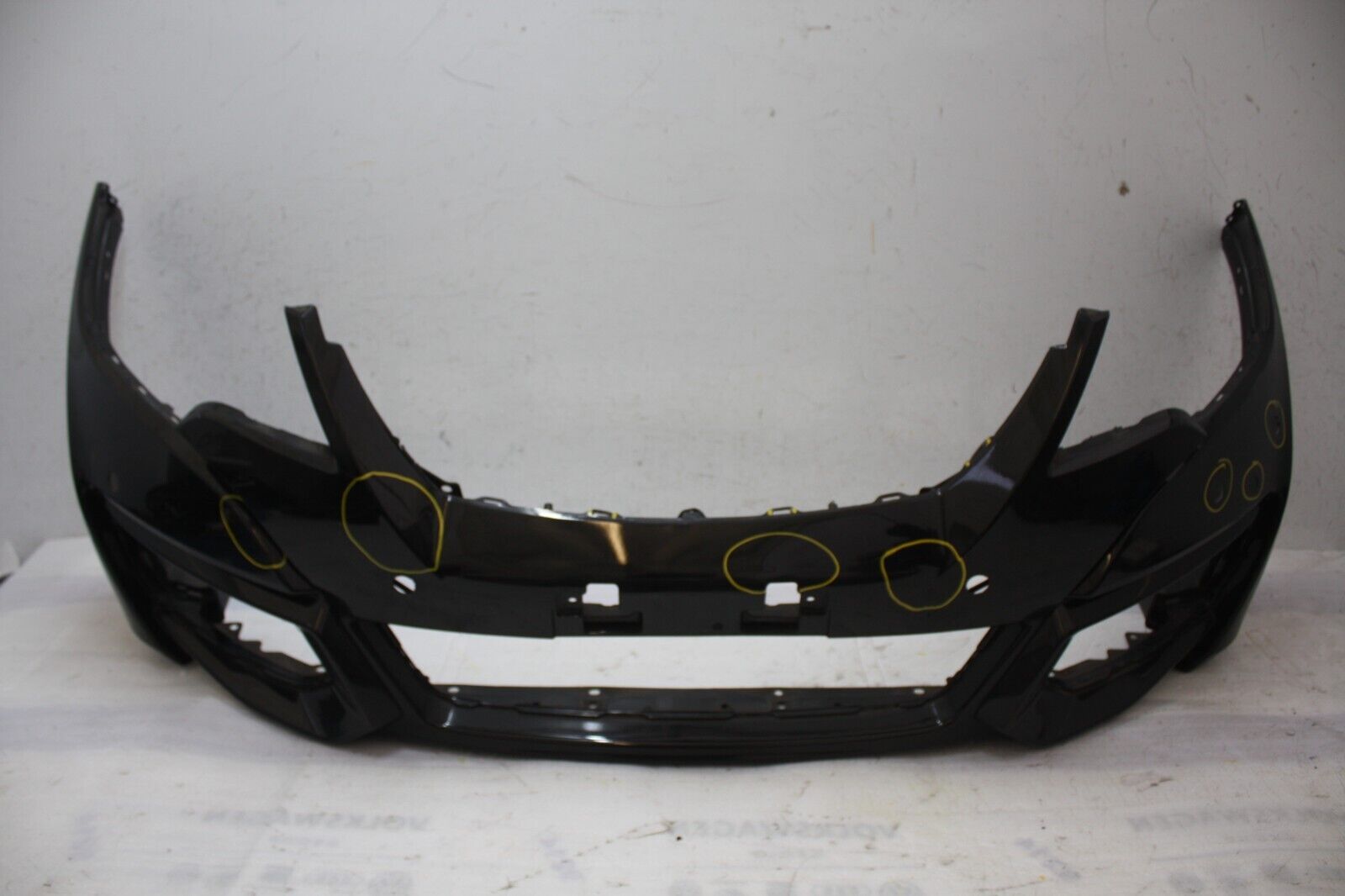 Honda Civic Front Bumper 71101-TV0-ZY00 Genuine *DAMAGED*