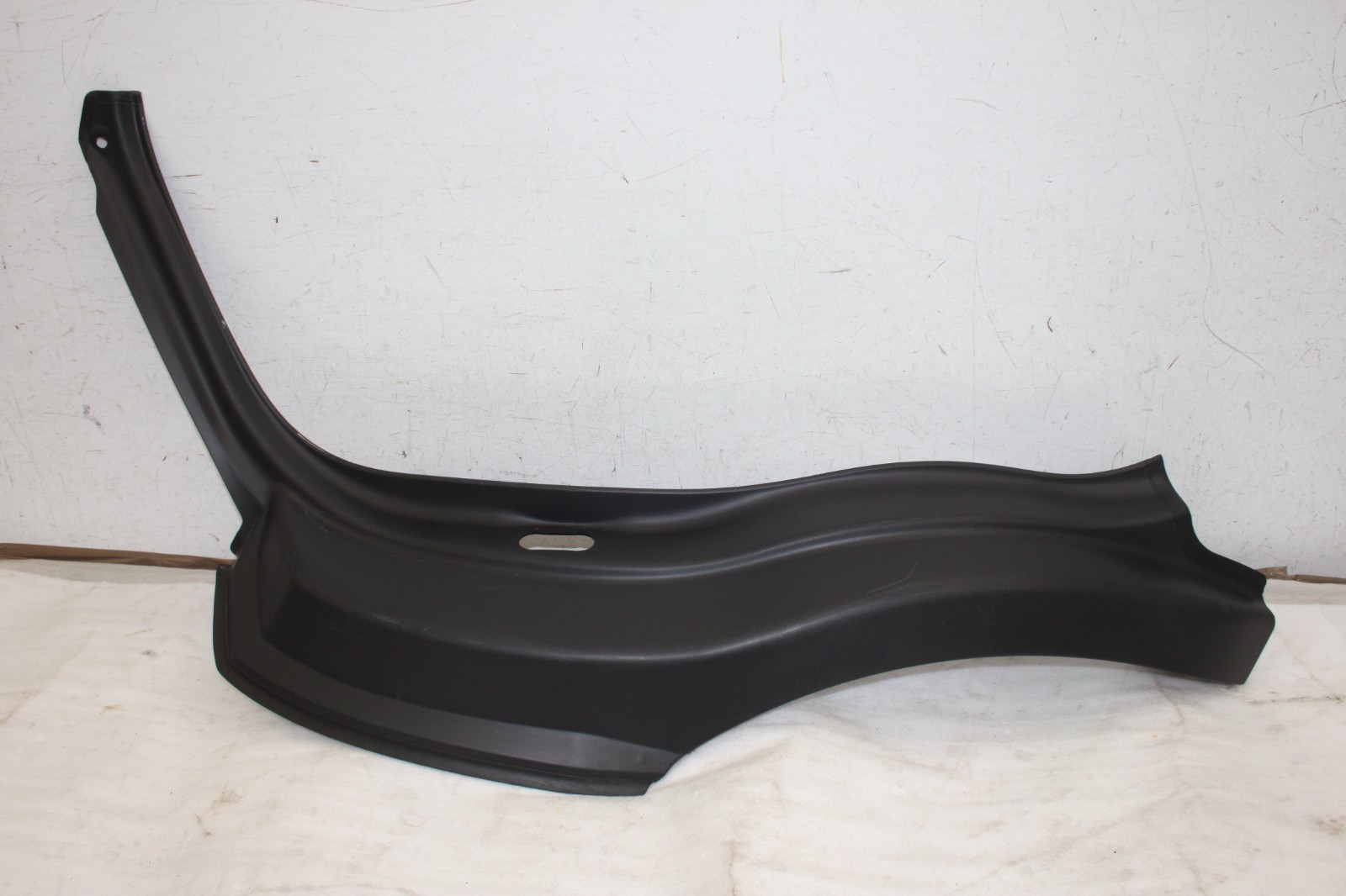 Jaguar F Pace X761 Rear Right C Pillar Trim 2016 TO 2024 HK83-28116-A Genuine