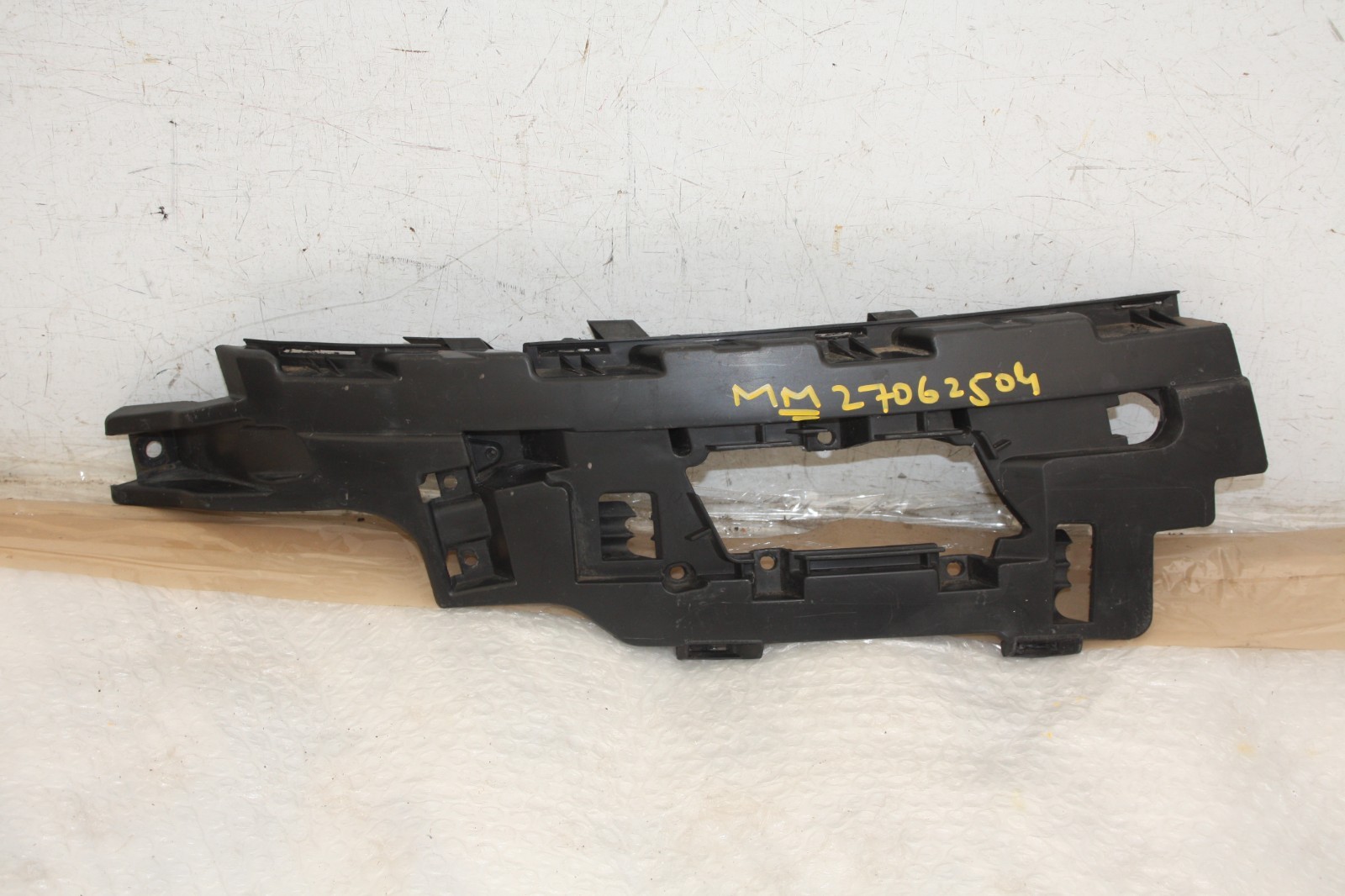 Jaguar XF X260 Front Bumper Right Bracket 2015 TO 2020 GX63-17C862-A Genuine