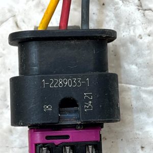Jeep Avenger 3 Pin Parking Sensor Loom Plug Connector 23 ON 1-2289033-1 Genuine - Image 8