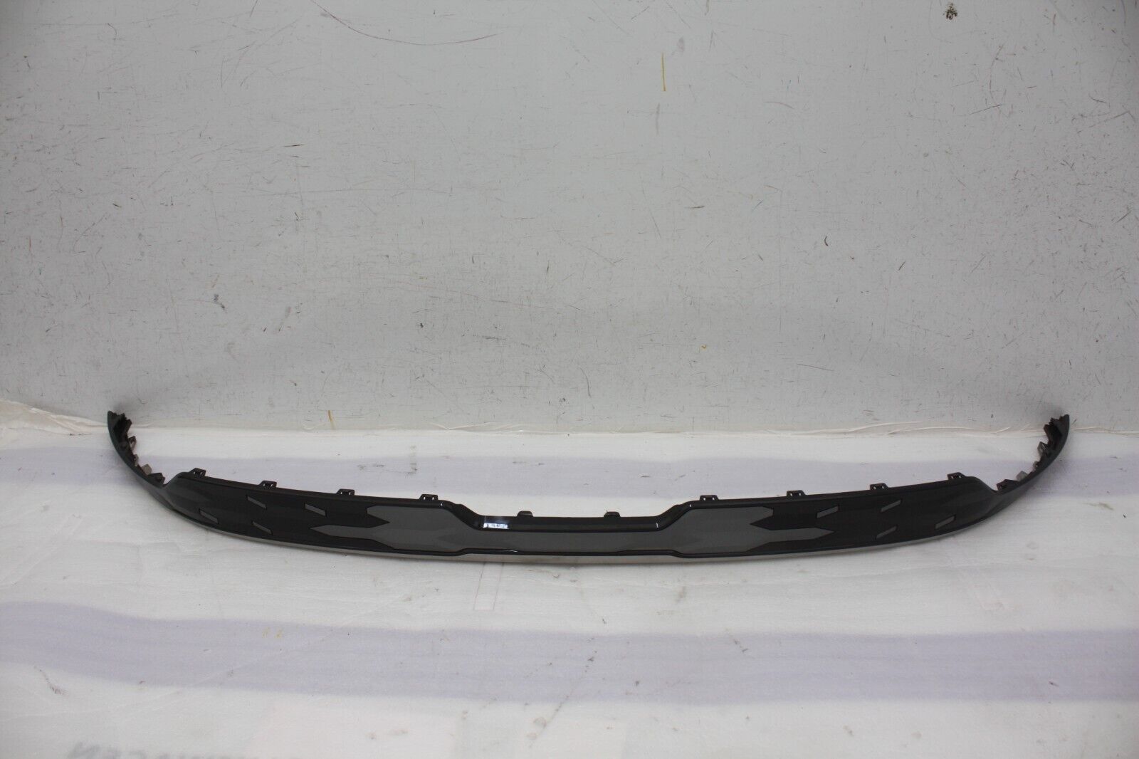 Kia Niro Front Bumper Trim 2022 ON 86371-AO000 Genuine *DAMAGED*