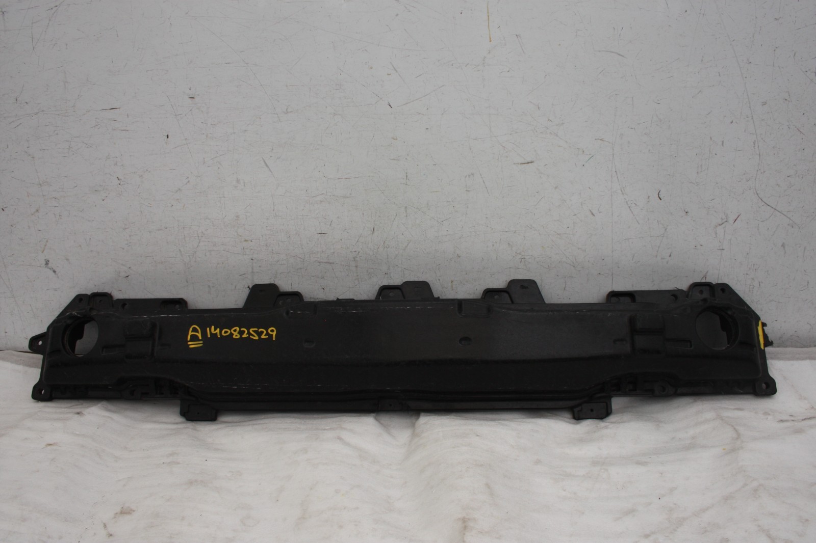 Kia Sportage Rear Bumper Reinforcement Bar 18-22 86631-F1500 Genuine *DAMAGED*