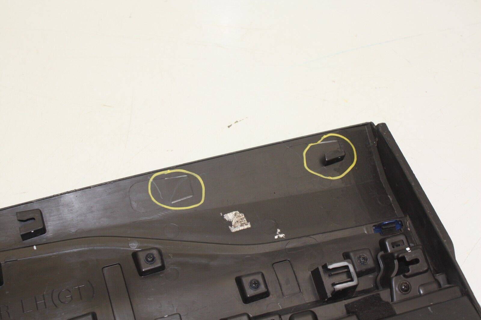 Kia-Sportage-Rear-Left-Door-Moulding-87733-R2300-Genuine-FIXING-DAMAGED-176614797151-13