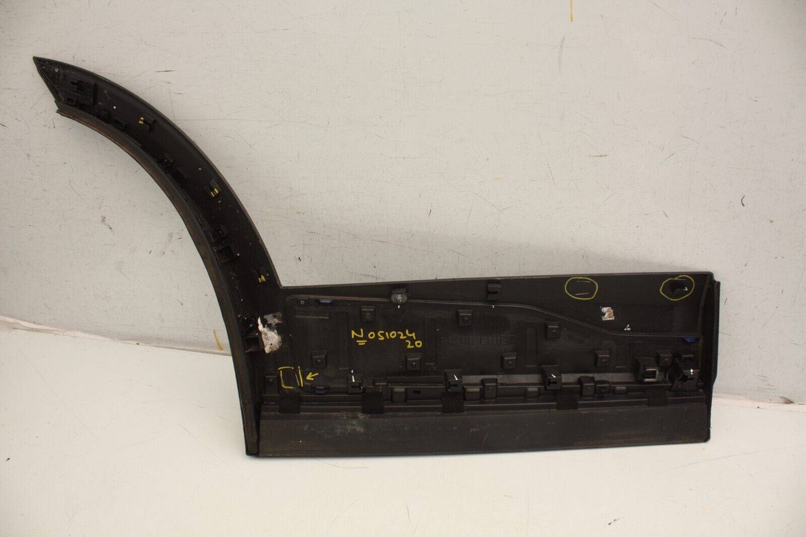 Kia-Sportage-Rear-Left-Door-Moulding-87733-R2300-Genuine-FIXING-DAMAGED-176614797151-17