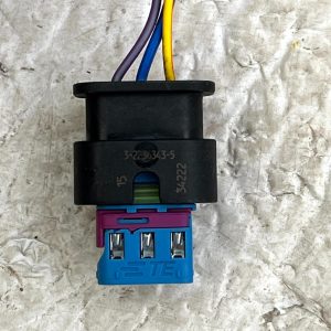 LR Defender Discovery PDC Parking Sensor Loom Plug Connector 22363441 Genuine - Image 3
