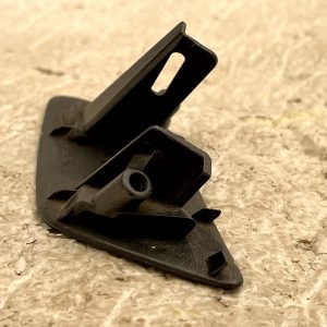 LR Discovery L462 Right Headlight Washer Nozzle Cap Cover 17 ON HY32-13L018-AAW - Image 11