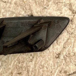 LR Discovery L462 Right Headlight Washer Nozzle Cap Cover 17 ON HY32-13L018-AAW - Image 7