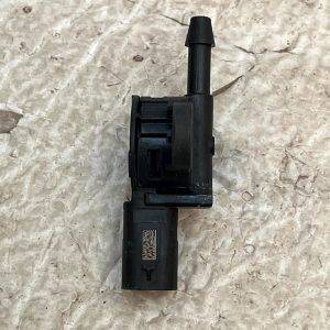 LR Discovery Sport L550 Front Bumper Crash Impact Sensor FK72-14B750-AB Genuine - Image 6