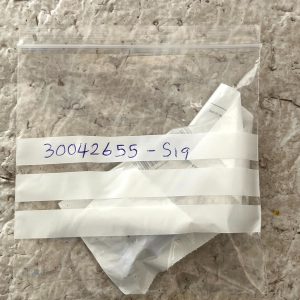 LR Range Rover Evoque Wheel Arch Molding Trim Mounting Clip LR027255 Genuine - Image 7