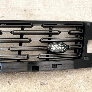 LR Range Rover Vogue L460 Front Bumper Upper Grill 2022 ON M8E2-8200-A Genuine - Image 5