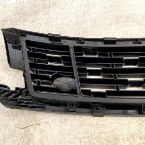 LR Range Rover Vogue L460 Front Bumper Upper Grill 2022 ON M8E2-8200-A Genuine - Image 7
