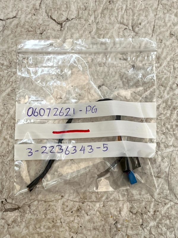 Land Rover Defender Discovery Parking Sensor Plug Connector 322363435 Genuine 178447888171 9