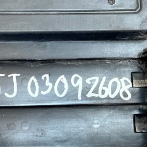 Land Rover Defender L663 Front Bumper Air Intake Duct 20 ON L8B2-8475-AC Genuine - Image 11