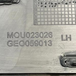 Land Rover Defender Left Lower Door Moulding Trim 2020 ON L8B2-21065-C Genuine - Image 12