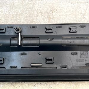 Land Rover Defender Left Lower Door Moulding Trim 2020 ON L8B2-21065-C Genuine - Image 10