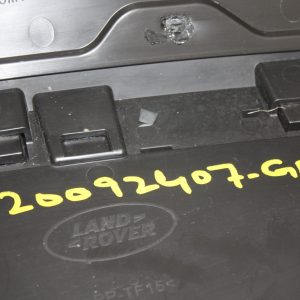 Land Rover Discovery Dynamic L462 Front Bumper Grill 21 ON MY42-8200-AC Genuine - Image 7