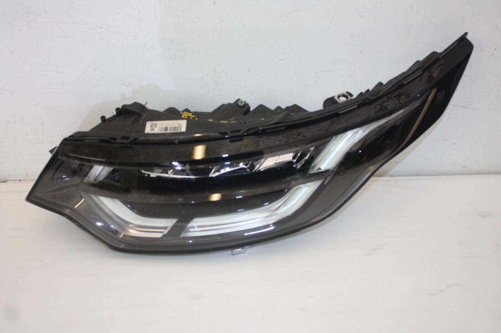 Land Rover Discovery L462 Left Side Headlight 2017 on HY32 13W030 DA Genuine 175910382001