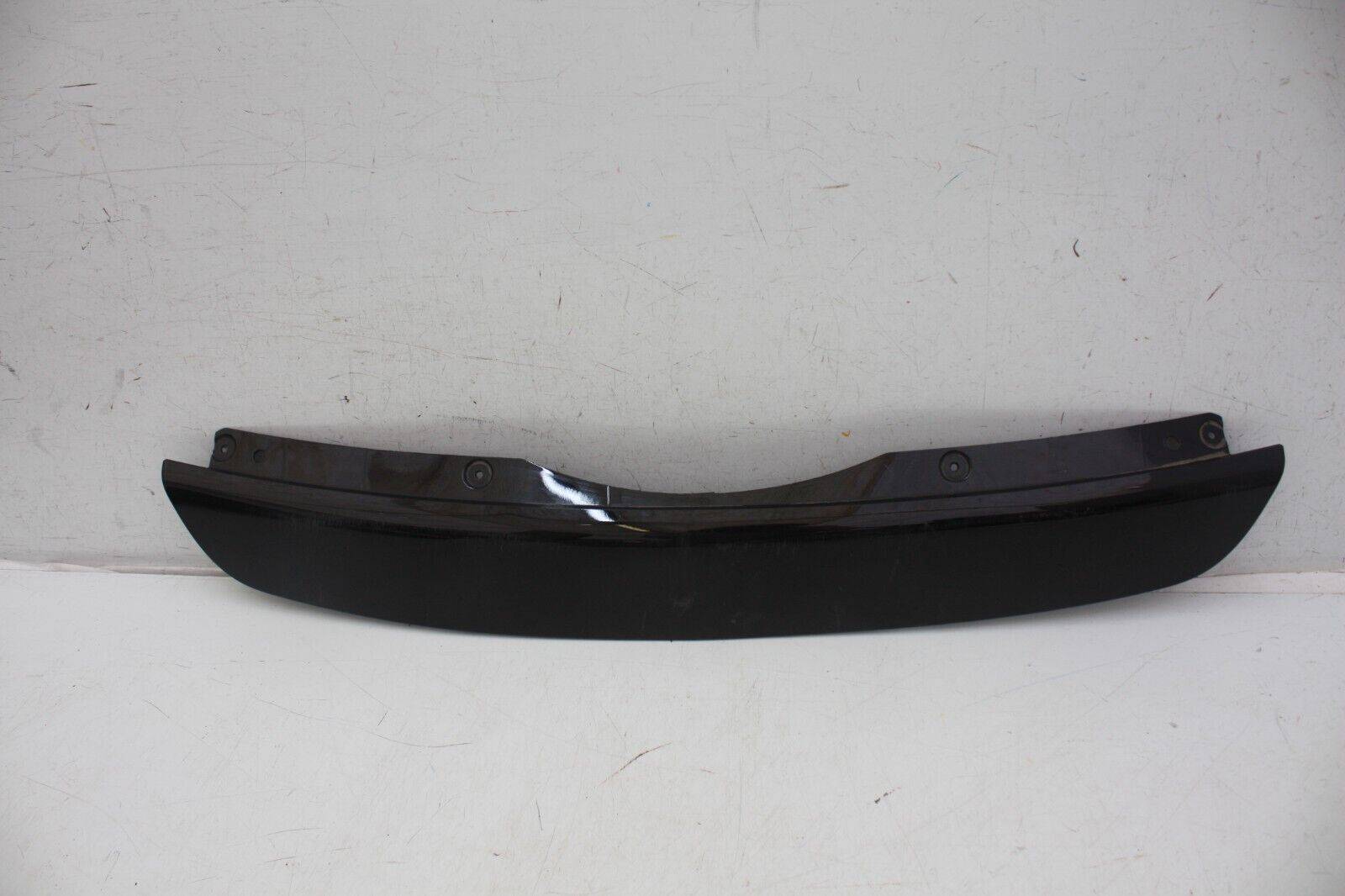 Land-Rover-Discovery-L462-Rear-Bumper-Lower-Section-MY42-17F954-Genuine-176631217641