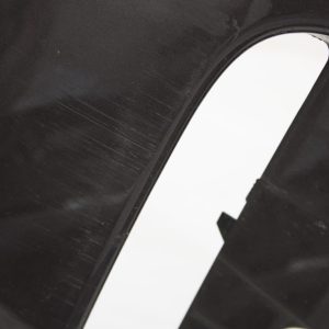 Land Rover Discovery R Dynamic Front Bumper 2017 ON MY42-17F003-AAW *DAMAGED* - Image 7