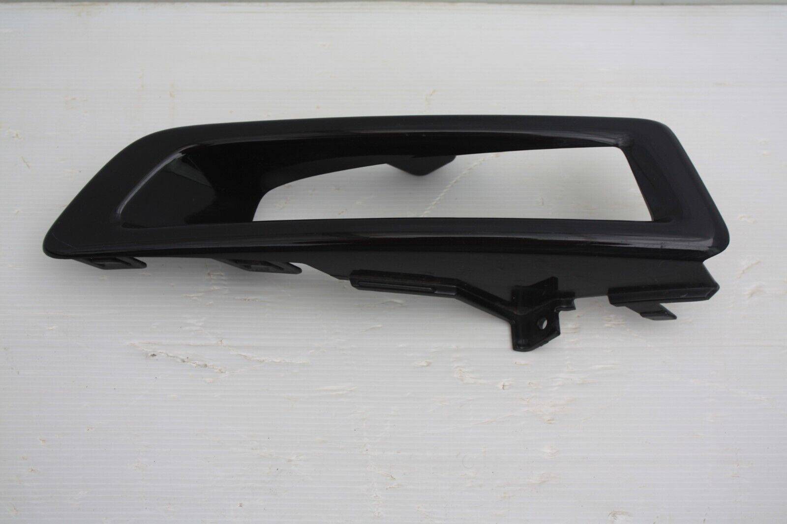 Land-Rover-Discovery-Sport-Front-Bumper-Right-Fog-Light-Grill-FK72-15A298-B-176274594751-9