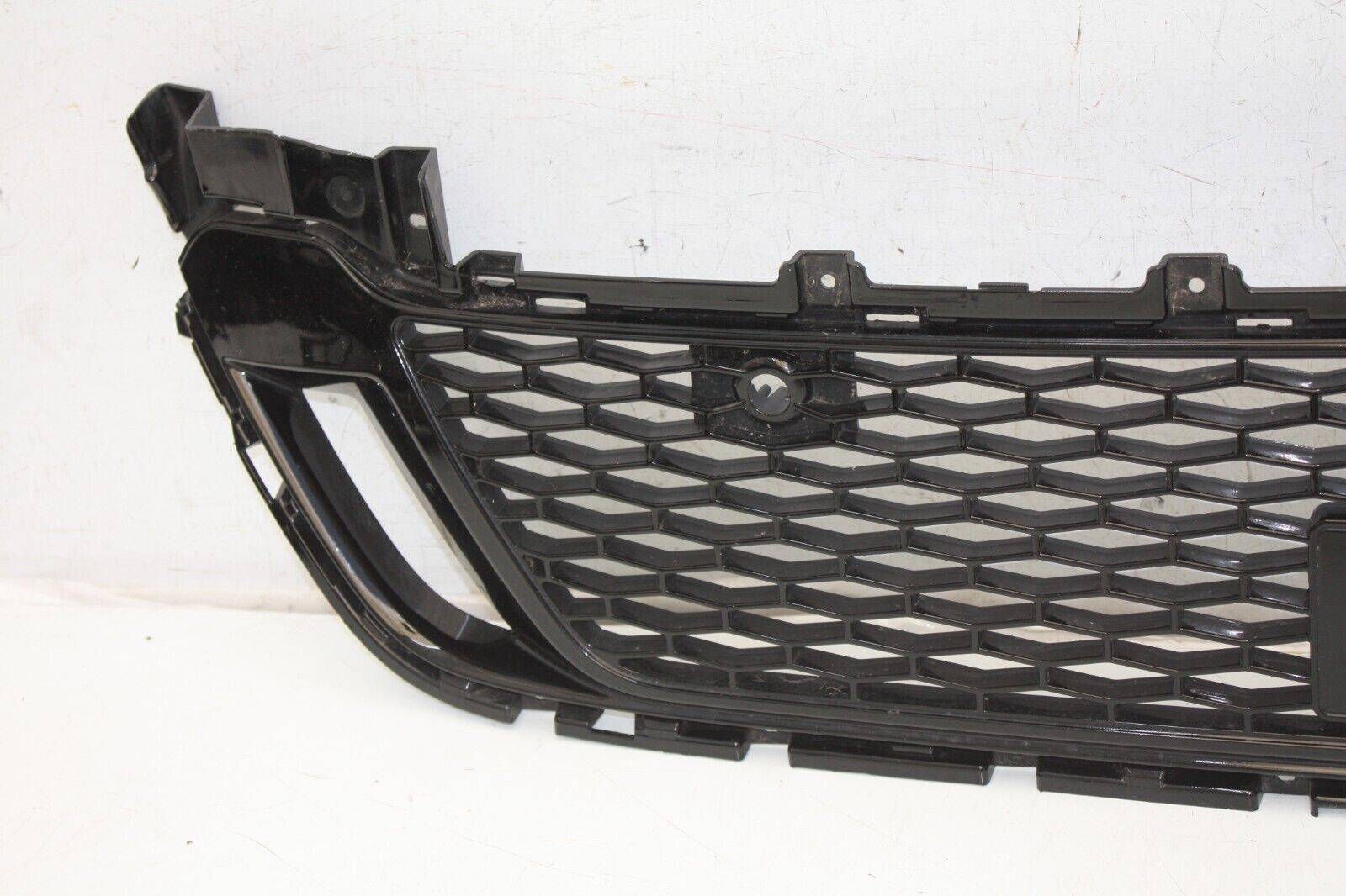 Land-Rover-Discovery-Sport-L550-Front-Bumper-Grill-LK72-17F791-F-Genuine-176626395801-4