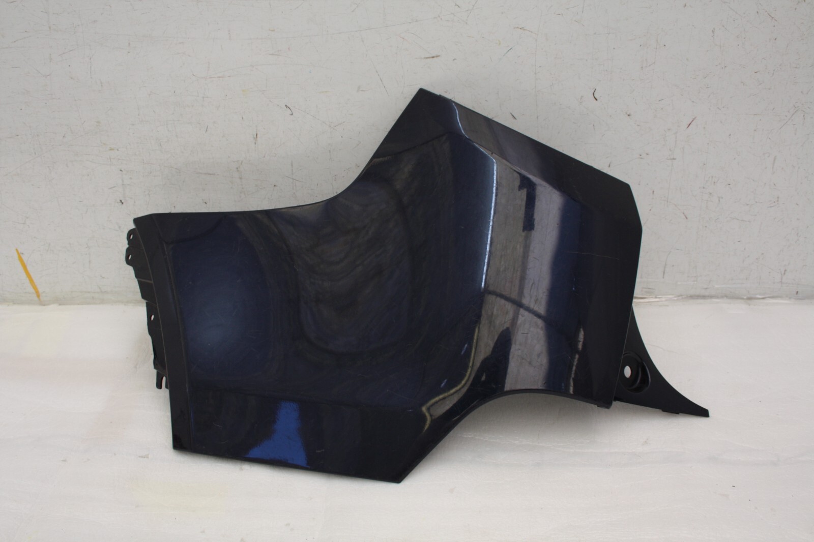 Land Rover Discovery Sport Rear Bumper Left Corner 2015 TO 2019 FK72-17927-A