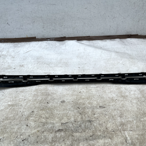 Land Rover Range Rover Front Bumper Center Radiator Grille 22 ON M8E2-17196-A - Image 8