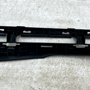 Land Rover Range Rover Front Bumper Center Radiator Grille 22 ON M8E2-17196-A - Image 10